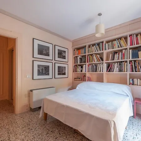 Apartment Ca' Delle Stampe, Your Oasis Of Tranquility In Venedig